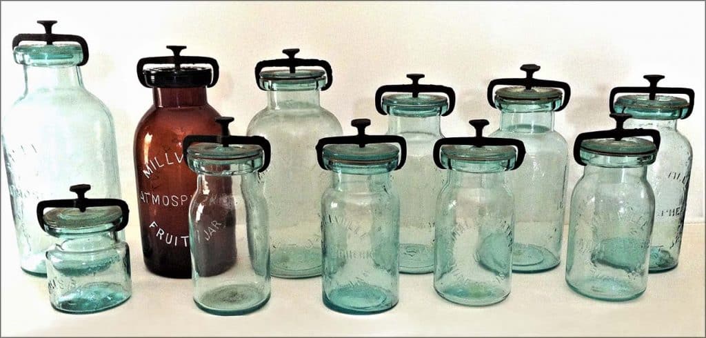 Fruit Jars: A Collectors' Manual